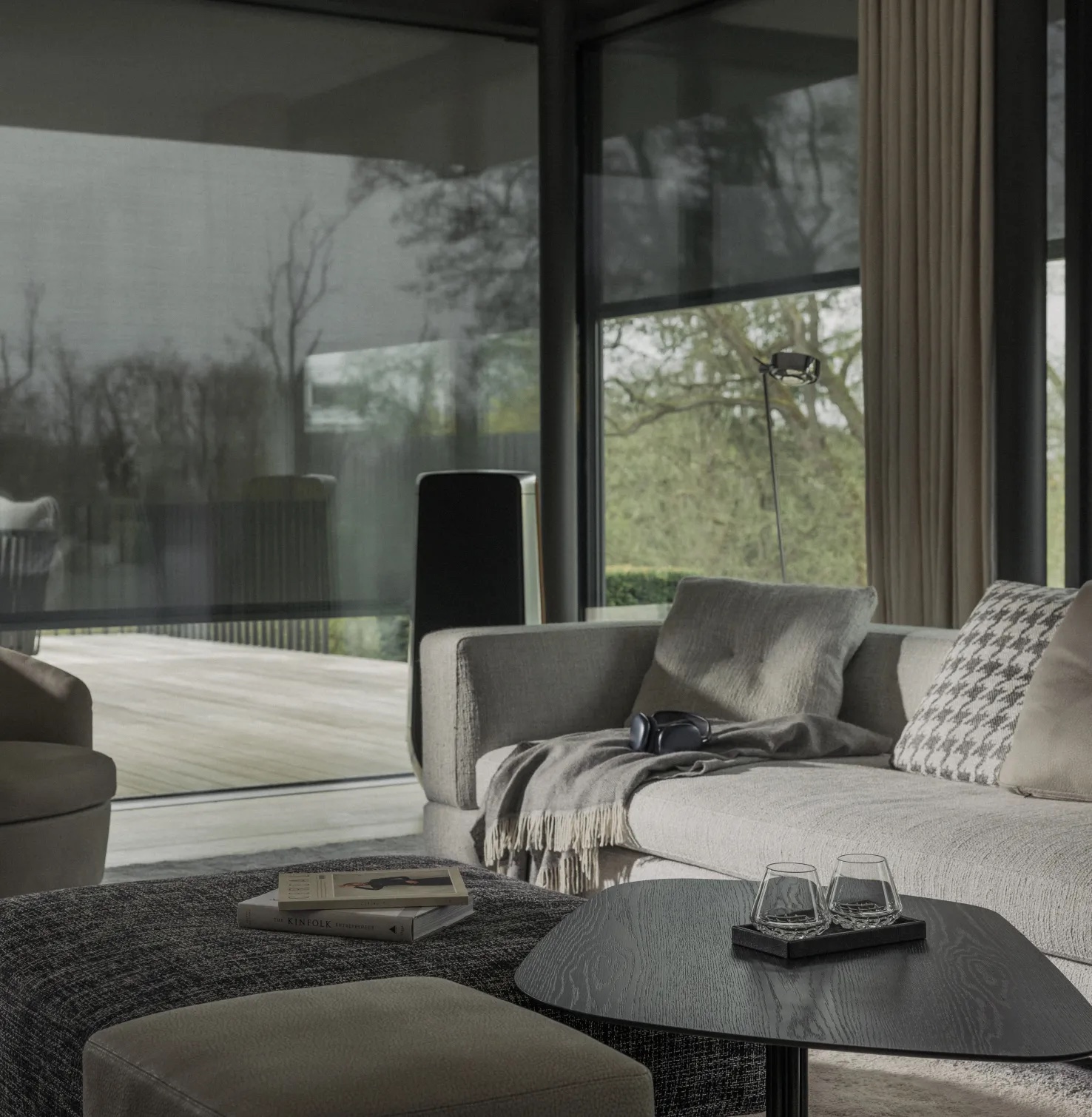 Beschattete Terrasse mit Textilscreens