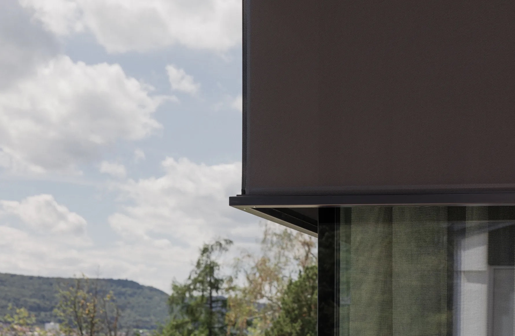 Zipscreens